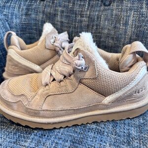 Uggs Lowmeal sneaker W7(Euro37)